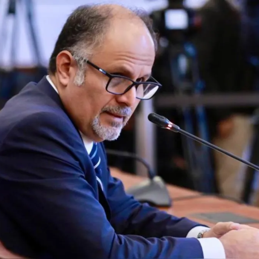 Comisión Permanente del Congreso aprobó la designación de Enrique ...